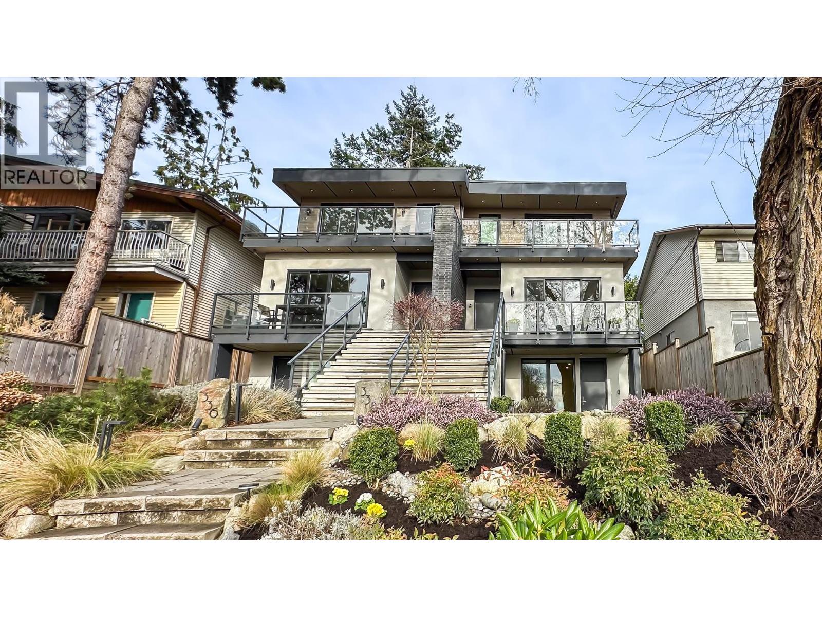 338 E 5TH STREET, North Vancouver, British Columbia