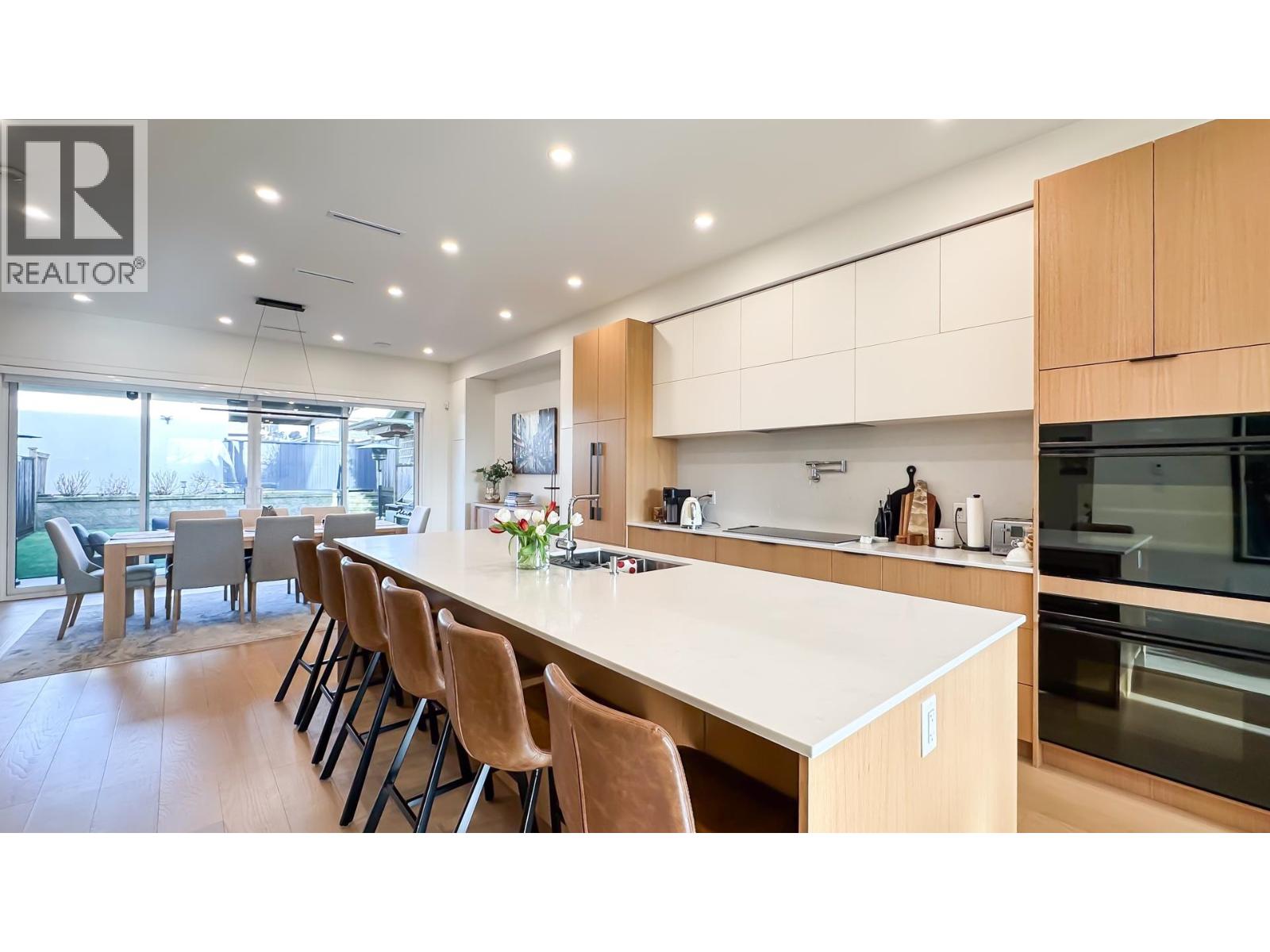 338 E 5th Street, North Vancouver, British Columbia  V7L 1L9 - Photo 6 - R3087841