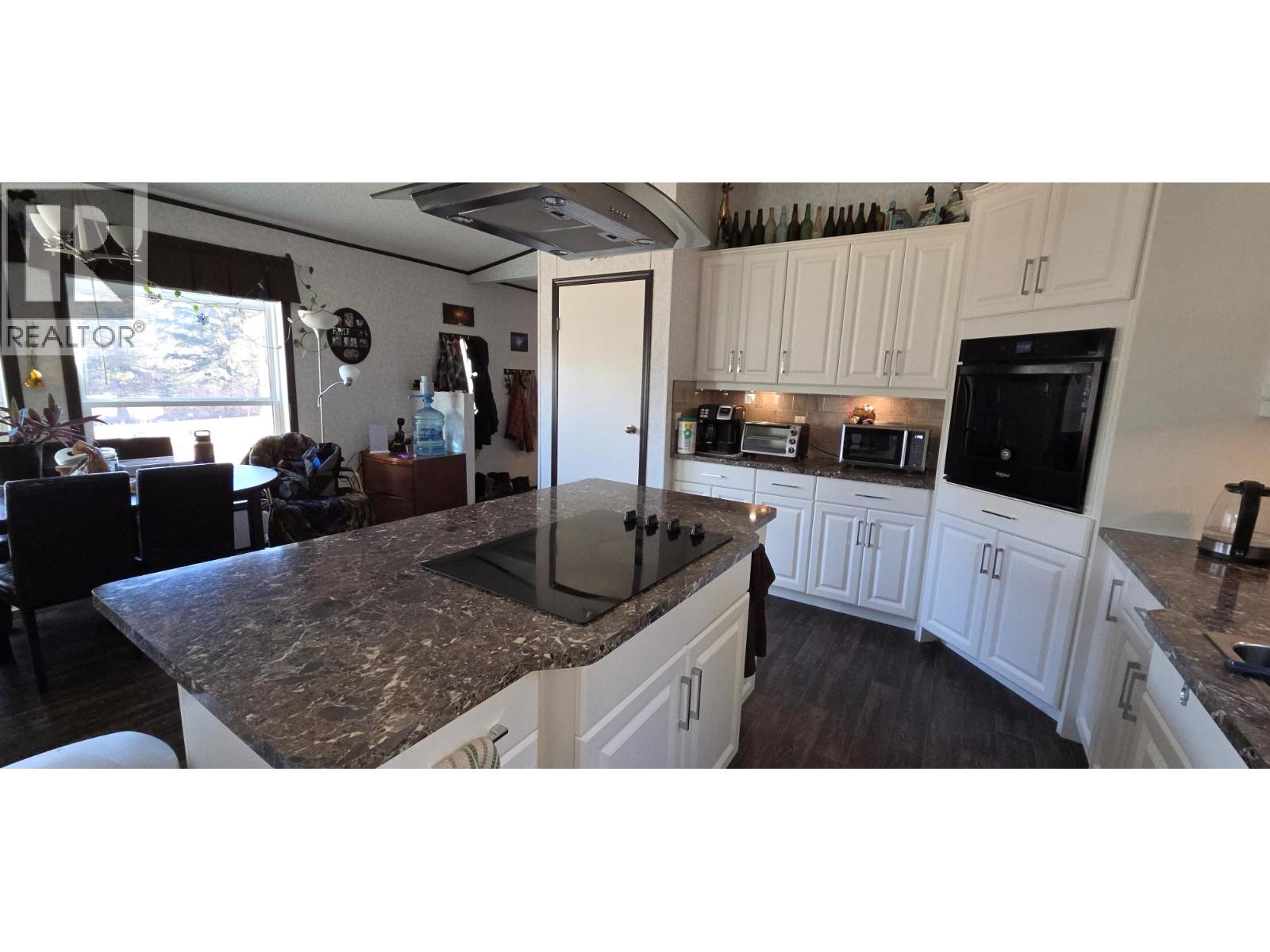 4067 Torrent Road, Skookumchuck, British Columbia  V0B 2E0 - Photo 16 - 10374594