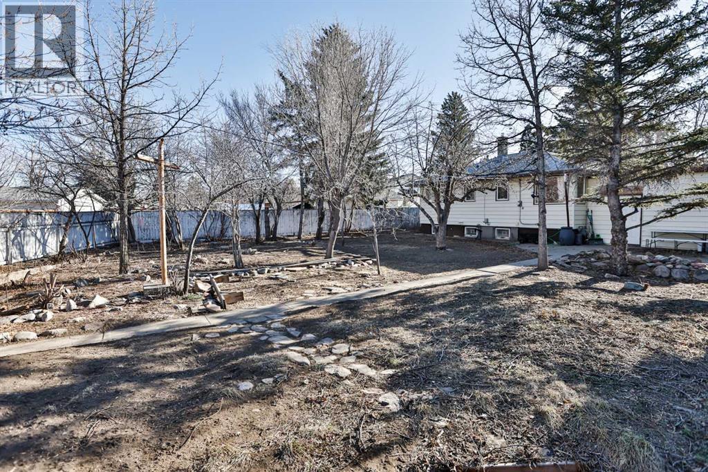 1403 12 Avenue N, Lethbridge, Alberta  T1H 1R2 - Photo 13 - A2285038