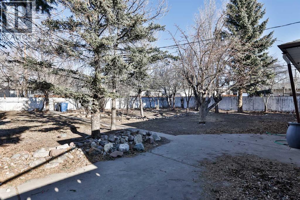 1403 12 Avenue N, Lethbridge, Alberta  T1H 1R2 - Photo 14 - A2285038