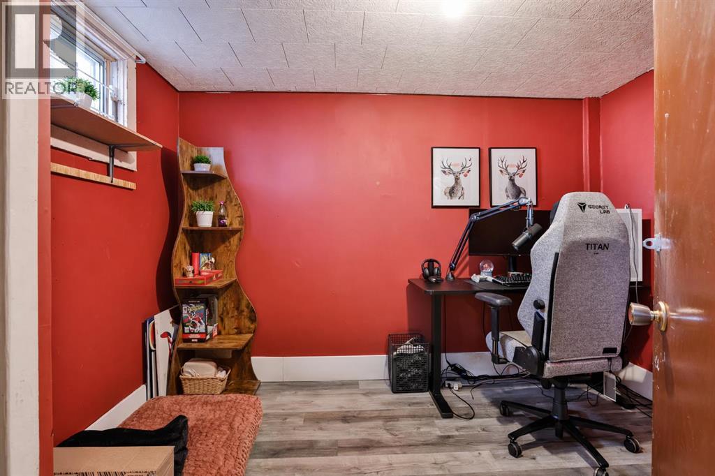 1403 12 Avenue N, Lethbridge, Alberta  T1H 1R2 - Photo 8 - A2285038