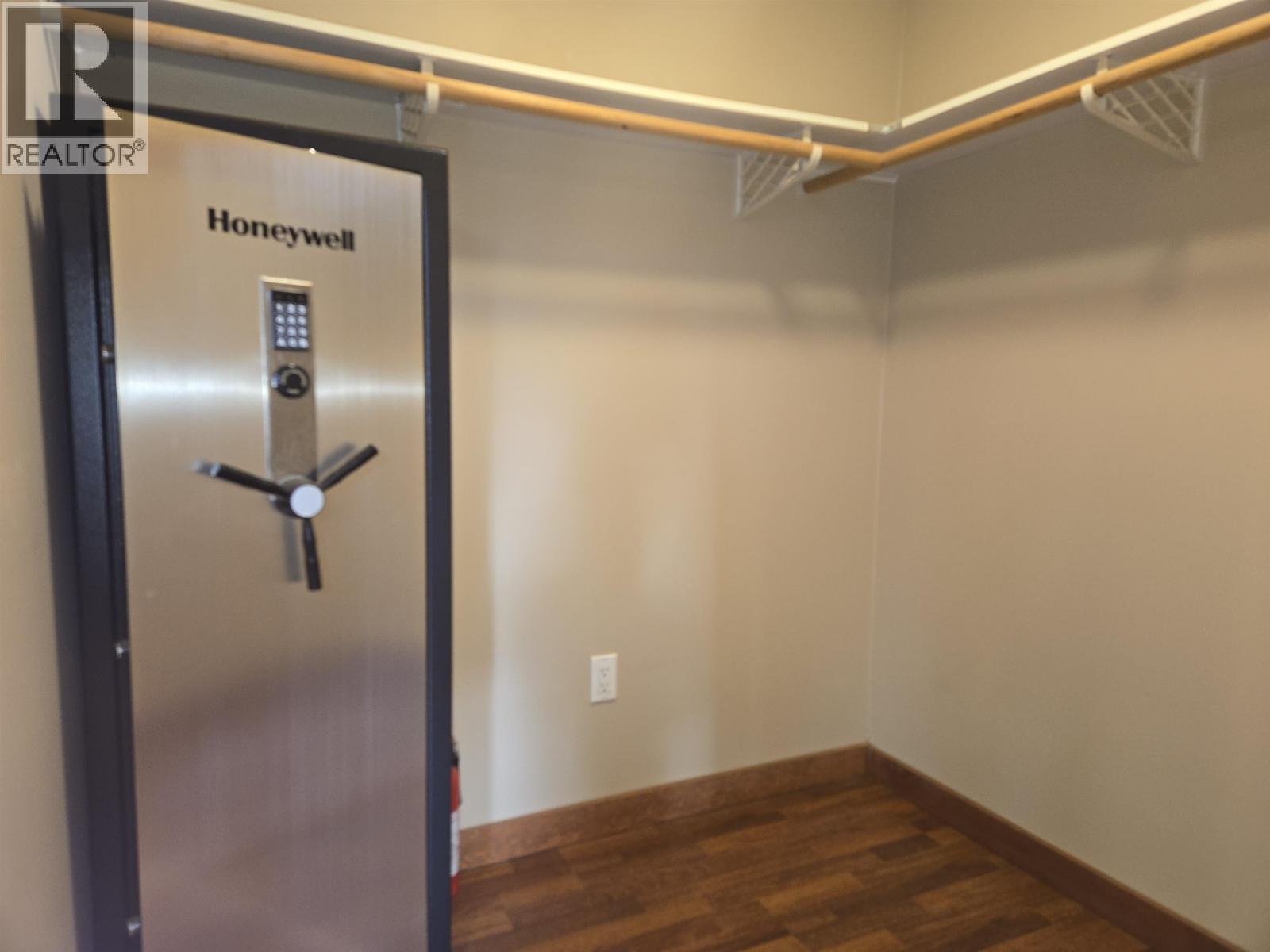 1681 Enderby Avenue, Delta, British Columbia  V4L 1S9 - Photo 21 - R3087825