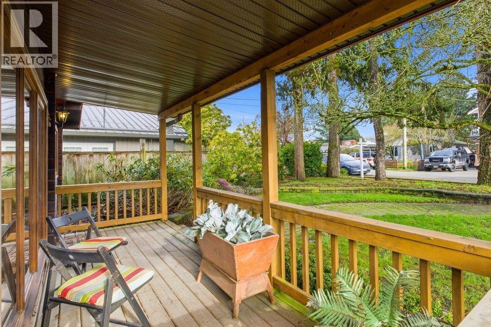 1681 Enderby Avenue, Delta, British Columbia  V4L 1S9 - Photo 3 - R3087825