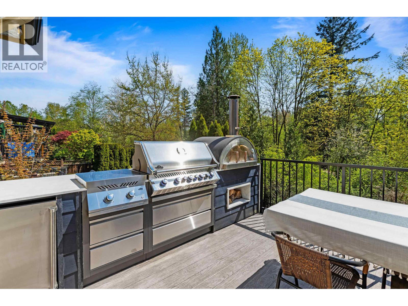 23746 110 Avenue, Maple Ridge, British Columbia  V2W 1E7 - Photo 21 - R3087855