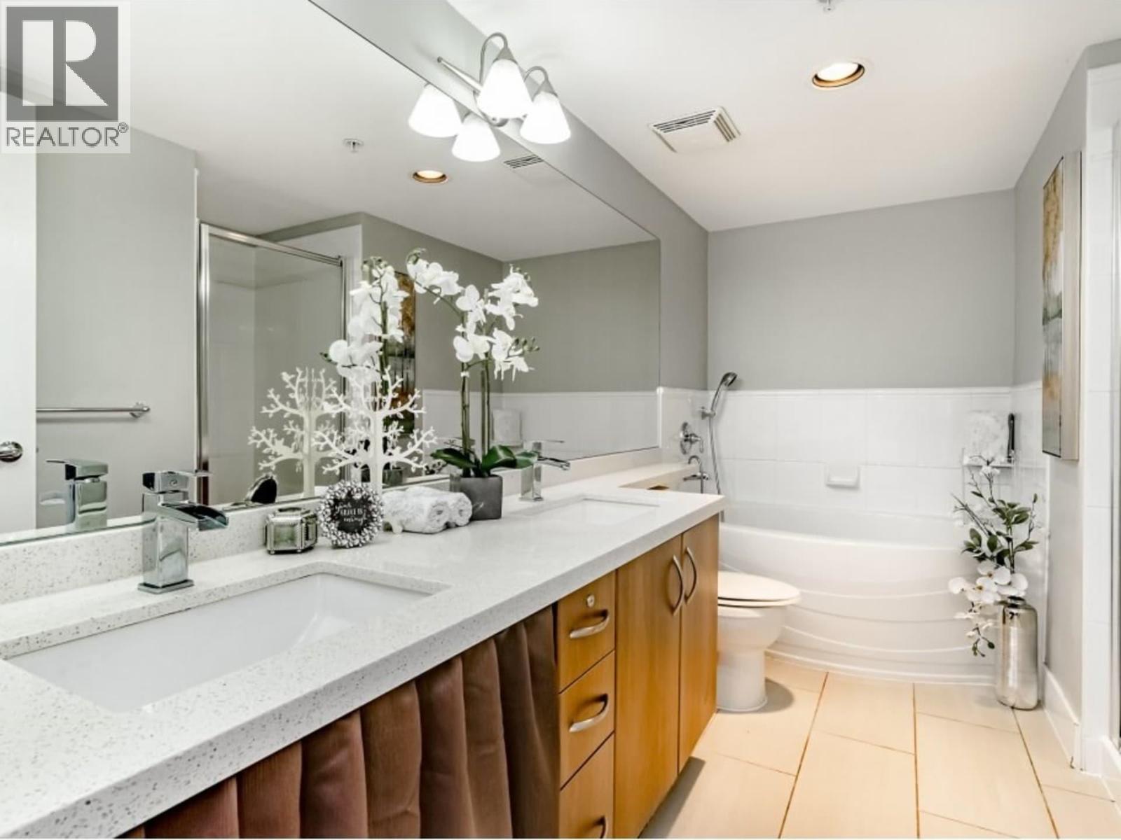 302 995 W 59 Avenue, Vancouver, British Columbia  V6P 6Z2 - Photo 11 - R3087862