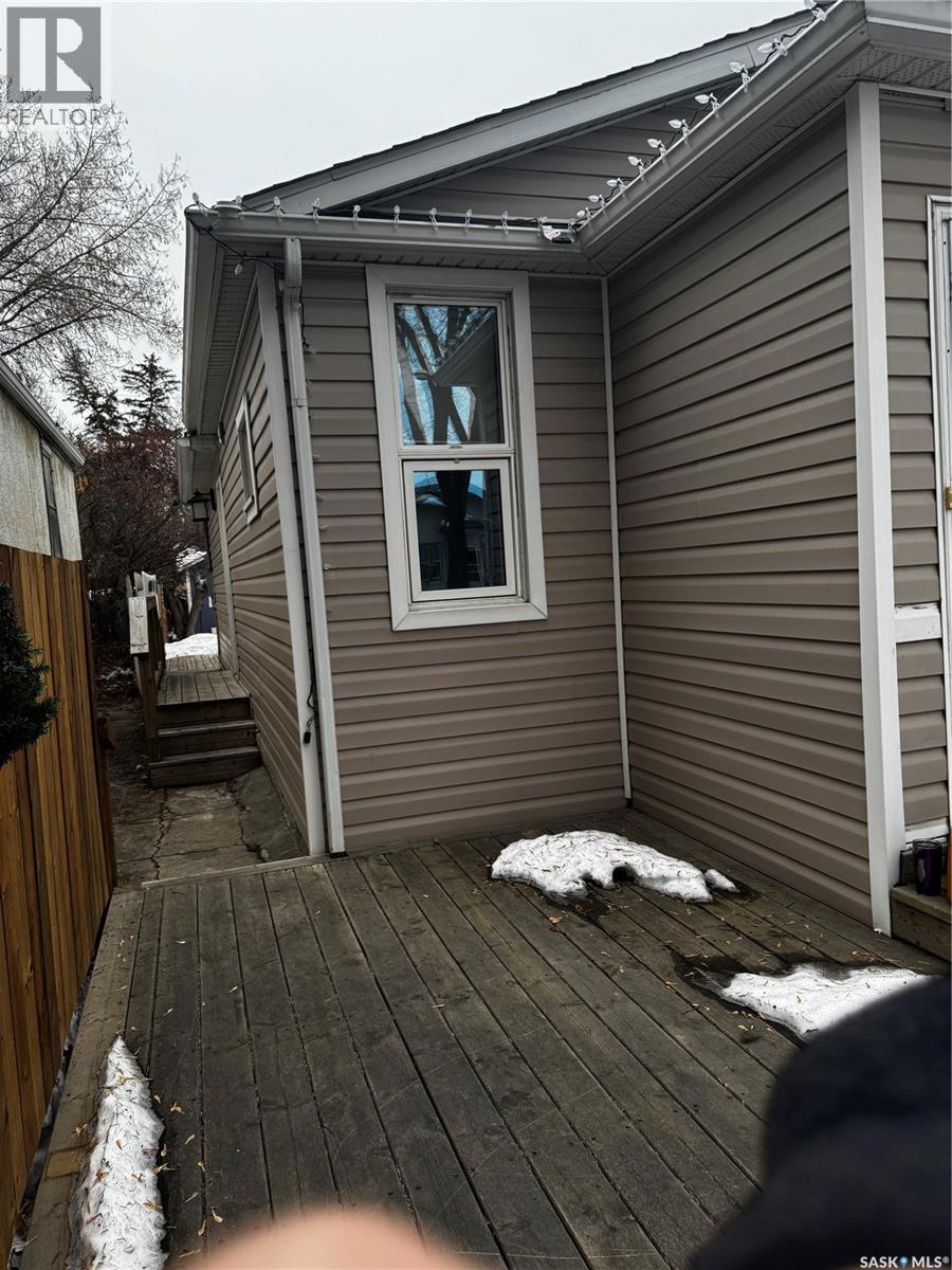916 4th Avenue N, Saskatoon, Saskatchewan  S7K 2N6 - Photo 11 - SK028216