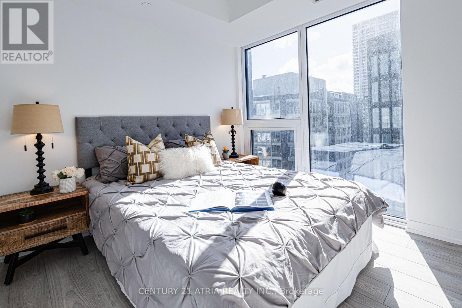 2803 - 82 Dalhousie Street, Toronto, Ontario  M5B 0C5 - Photo 8 - C12772212