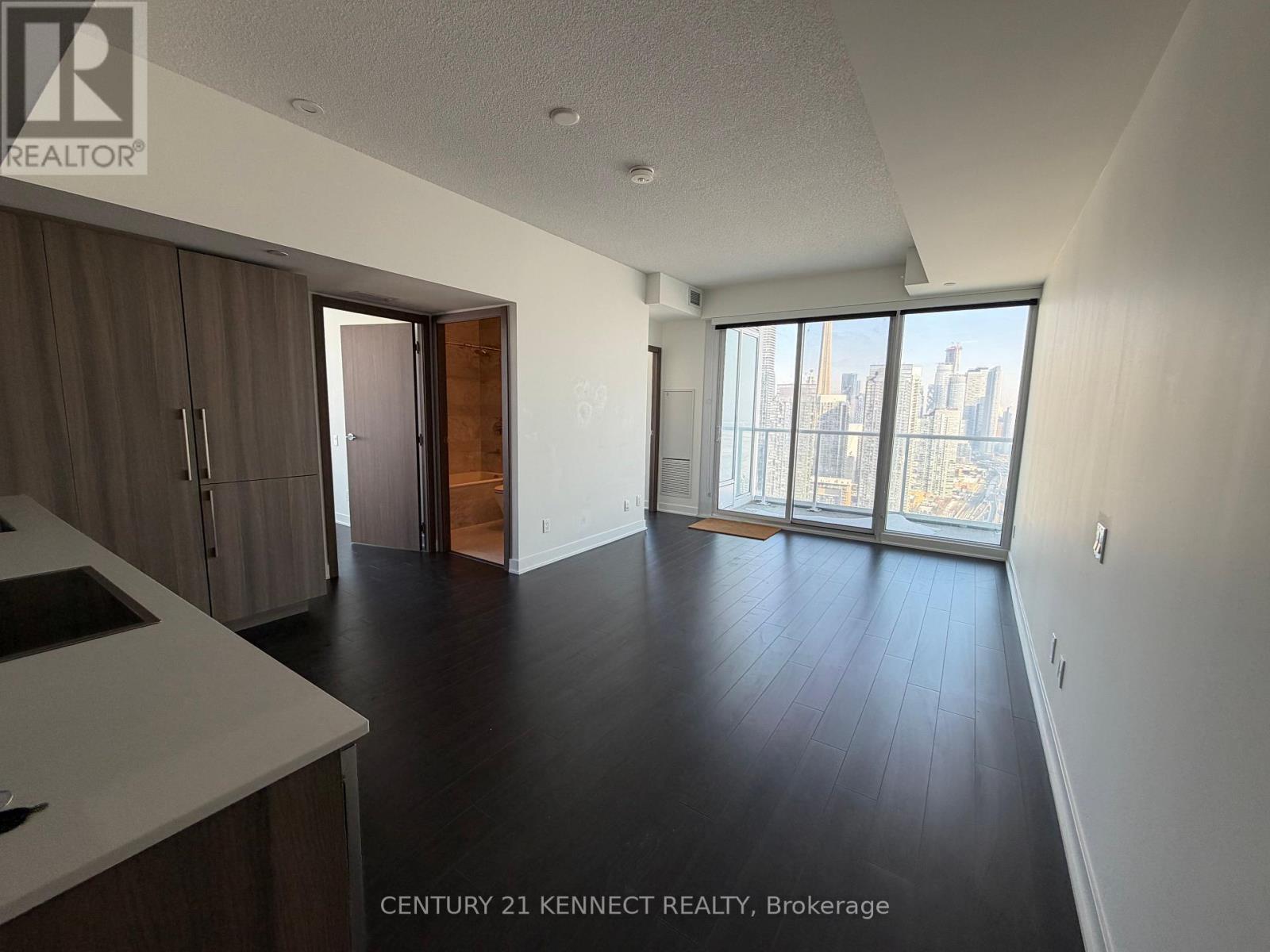 4210 - 17 Bathurst Street, Toronto, Ontario  M5V 0N1 - Photo 3 - C12772260