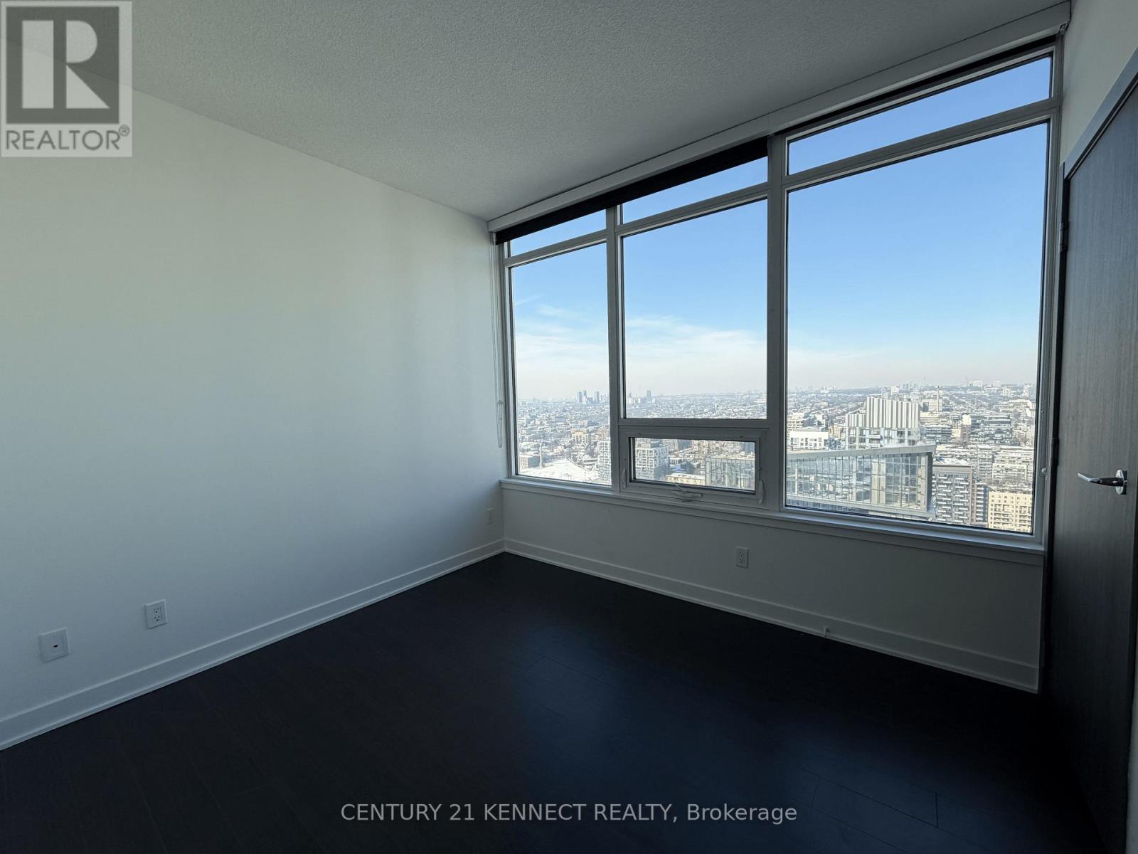 4210 - 17 Bathurst Street, Toronto, Ontario  M5V 0N1 - Photo 8 - C12772260