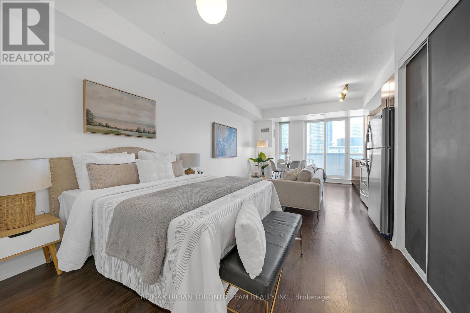 816 - 25 Cole Street, Toronto, Ontario  M5A 4M3 - Photo 4 - C12772268