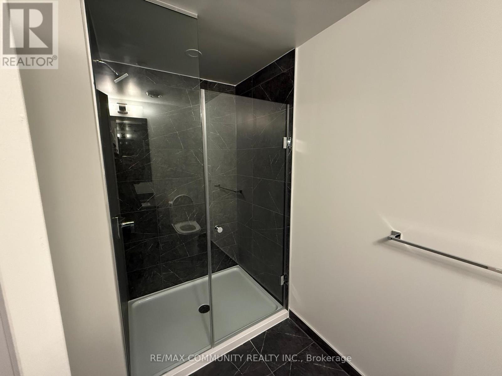 Ph 01 - 252 Church Street, Toronto, Ontario  M5B 0E6 - Photo 2 - C12772308