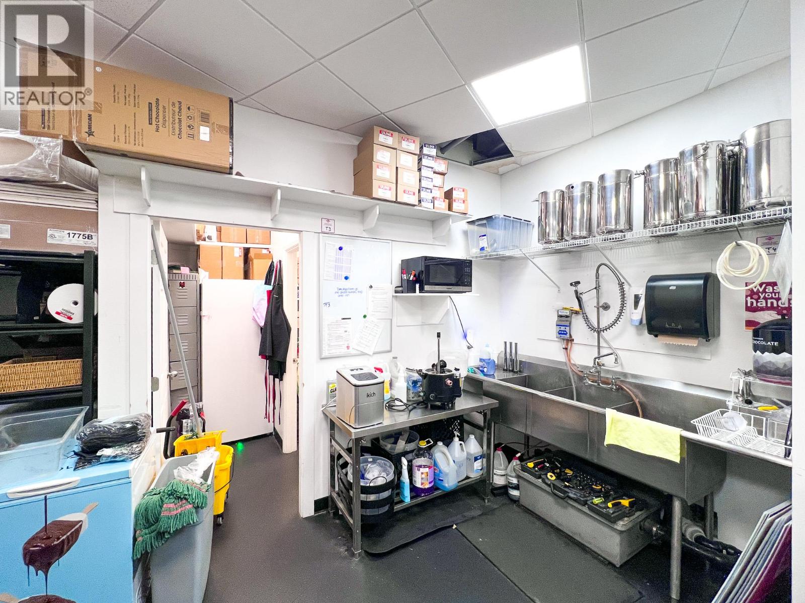 207 Bernard Avenue, Kelowna, British Columbia  V1Y 6N2 - Photo 16 - 10375267