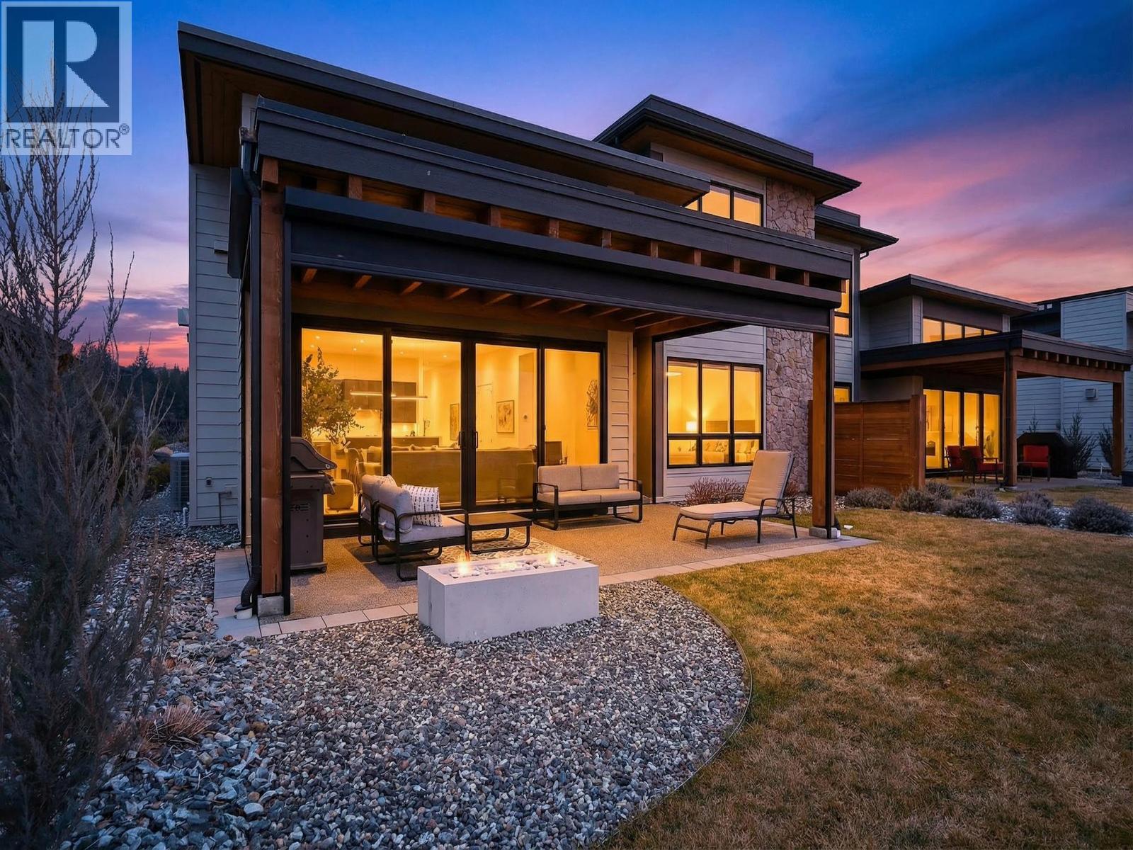 105 Predator Ridge Drive Unit# 24, Vernon, British Columbia  V1H 0A5 - Photo 3 - 10375268