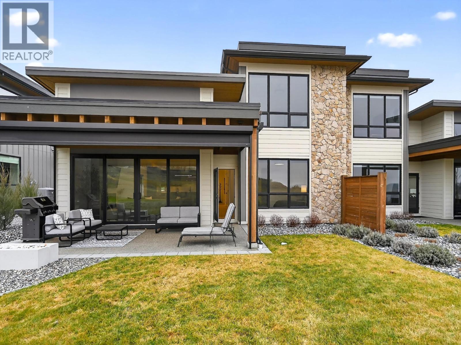 105 Predator Ridge Drive Unit# 24, Vernon, British Columbia  V1H 0A5 - Photo 5 - 10375268