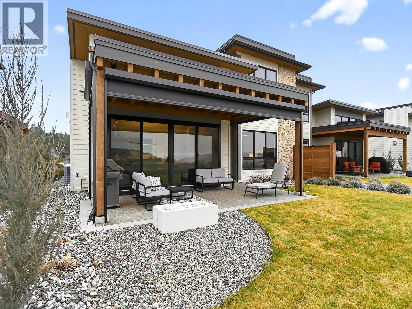 105 Predator Ridge Drive Unit# 24, Vernon, British Columbia  V1H 0A5 - Photo 4 - 10375268