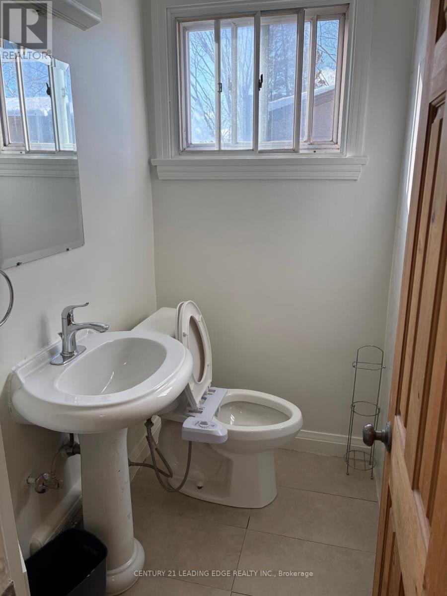 Main - 38 Southmead Road, Toronto, Ontario  M1L 2J1 - Photo 10 - E12772284