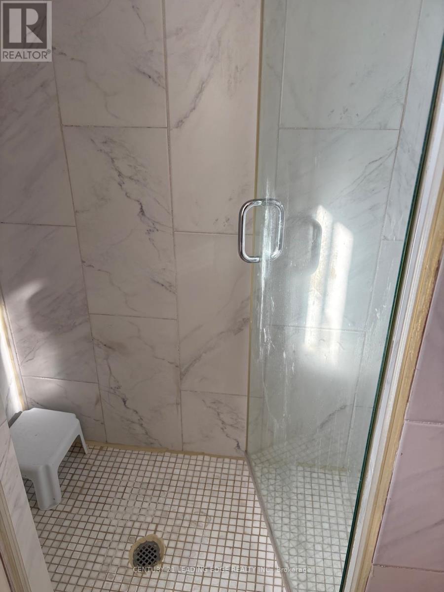 Main - 38 Southmead Road, Toronto, Ontario  M1L 2J1 - Photo 12 - E12772284