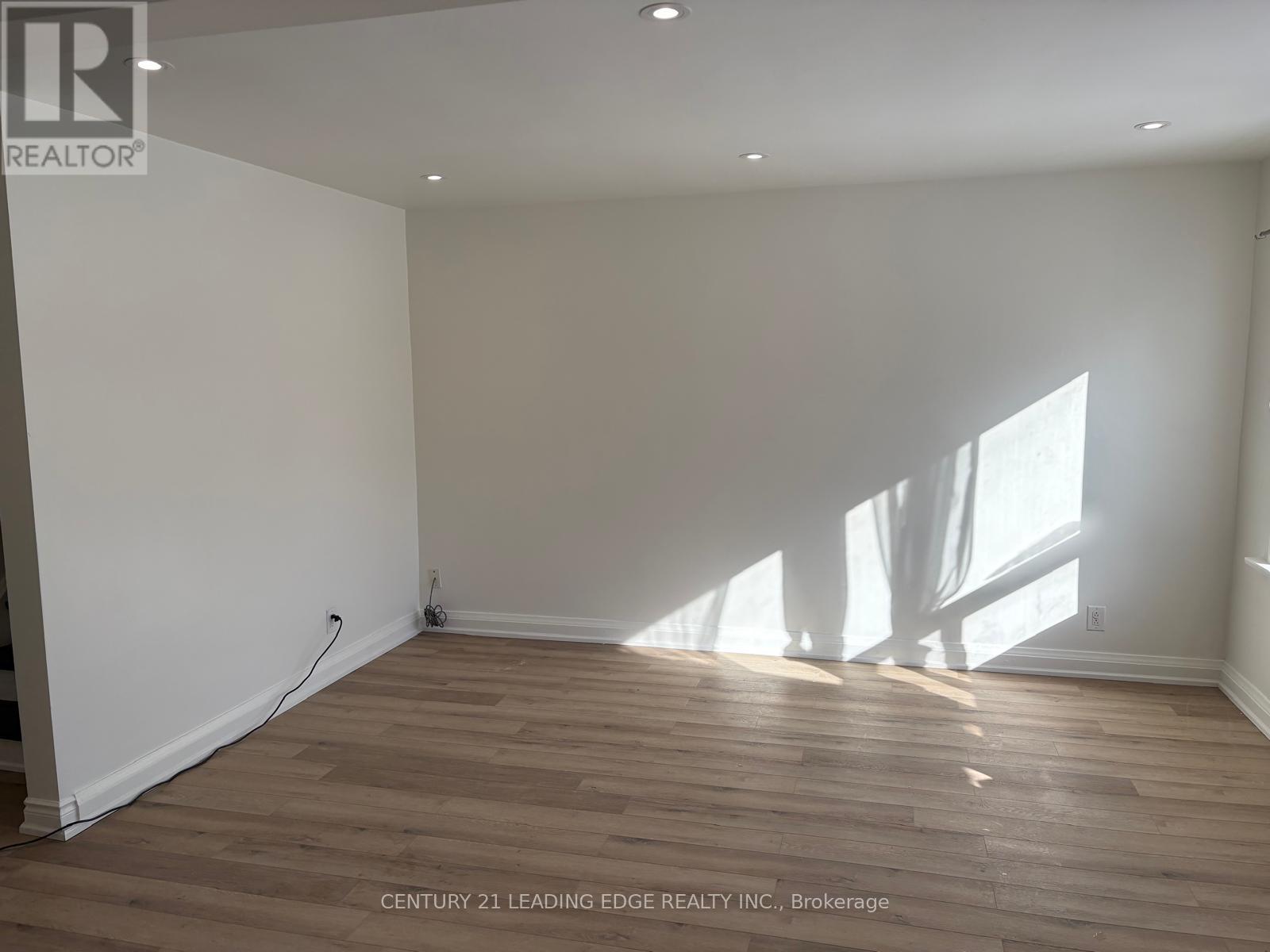 Main - 38 Southmead Road, Toronto, Ontario  M1L 2J1 - Photo 3 - E12772284