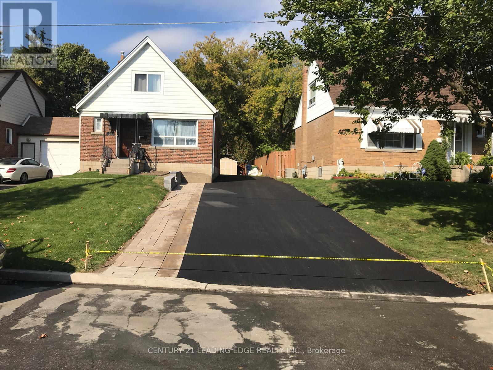 Main - 38 Southmead Road, Toronto, Ontario  M1L 2J1 - Photo 9 - E12772284