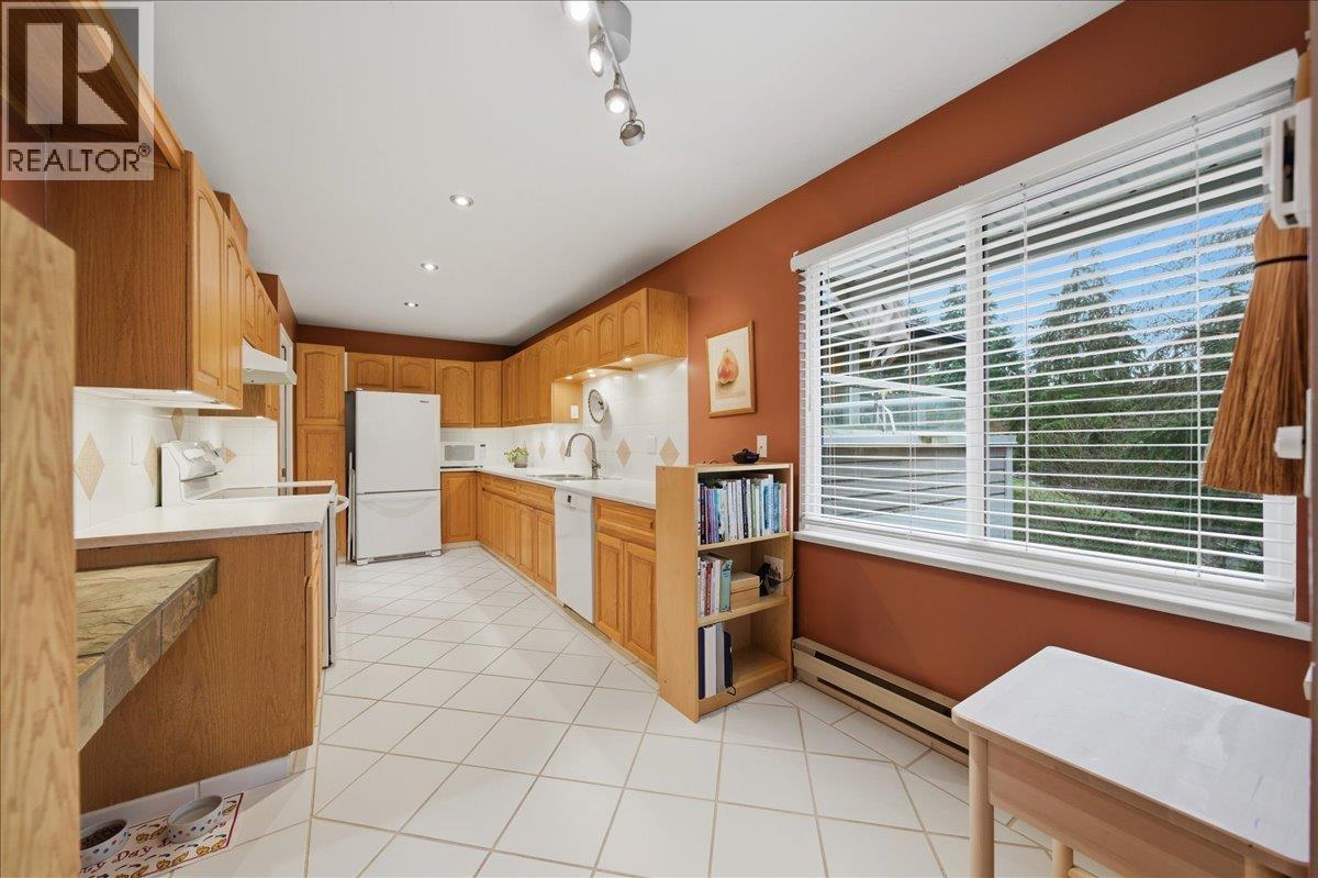 63 181 Ravine Drive, Port Moody, British Columbia  V3H 4T3 - Photo 9 - R3087525