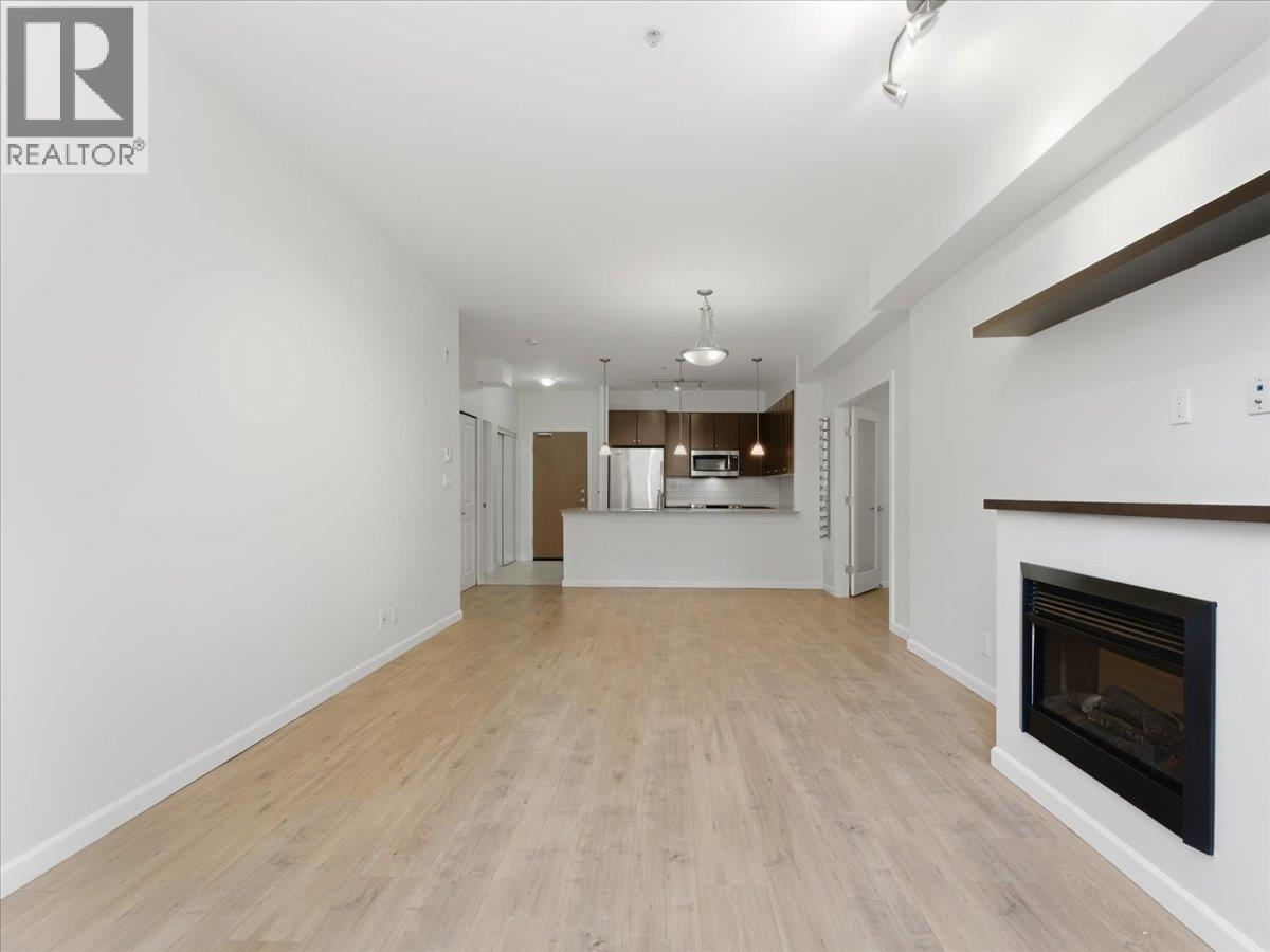 101 275 Ross Drive, New Westminster, British Columbia  V3L 0B6 - Photo 4 - R3087758