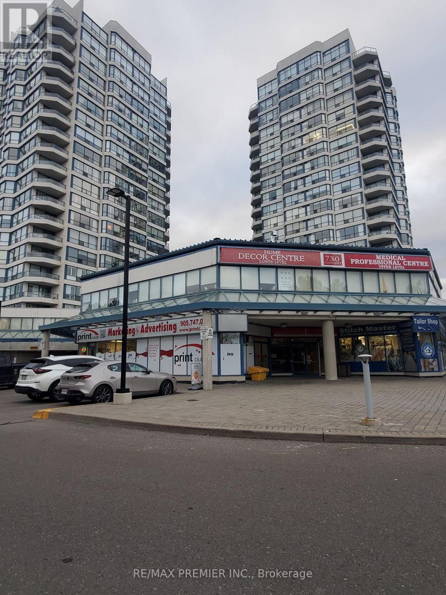 215 - 7330 YONGE STREET, Vaughan, Ontario