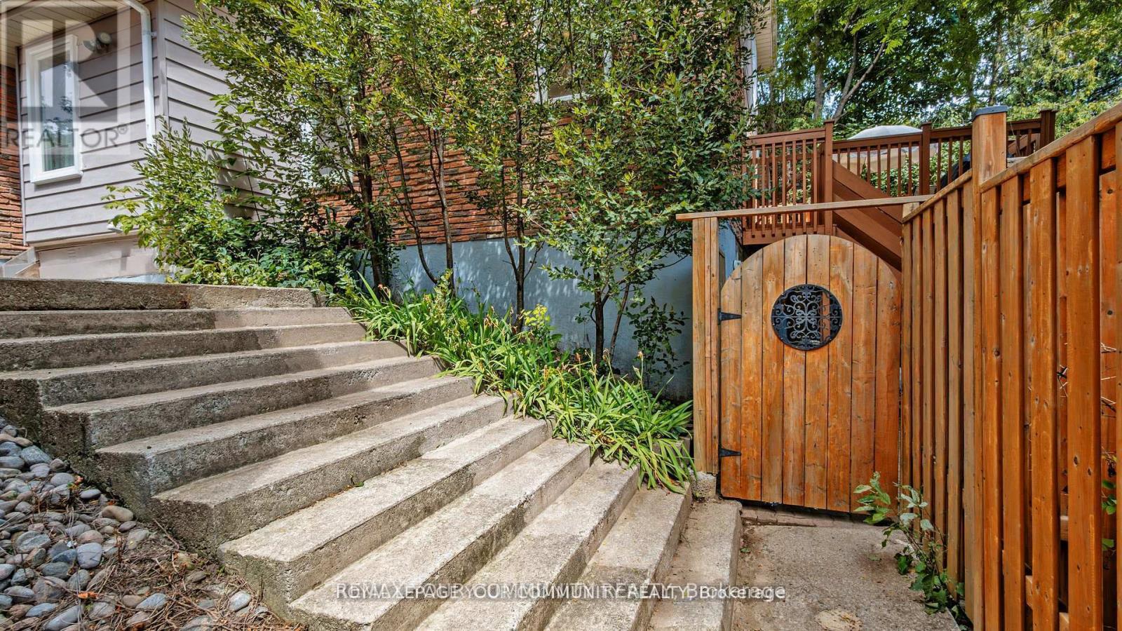 57 Braeburn Drive, Markham, Ontario  L3T 4W7 - Photo 36 - N12772230