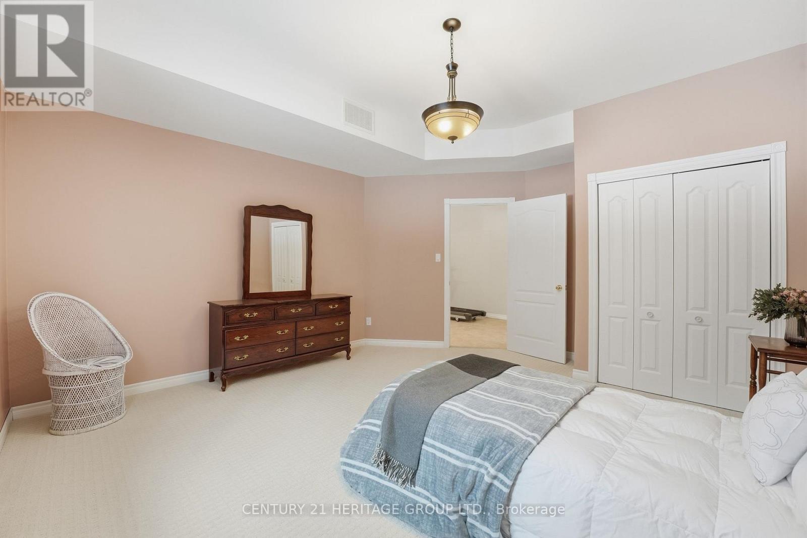 9 Sutherland Avenue, Bradford West Gwillimbury, Ontario  L3Z 3H9 - Photo 31 - N12772262