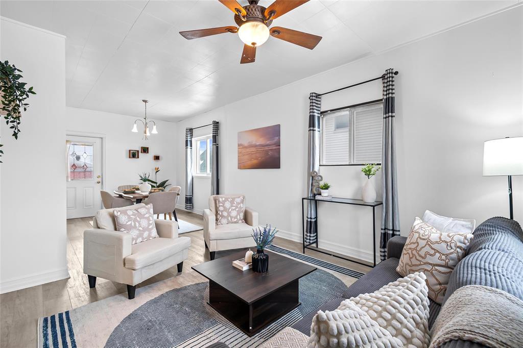 222 Martin Avenue W, Winnipeg, Manitoba  R2L 0B6 - Photo 6 - 202602338