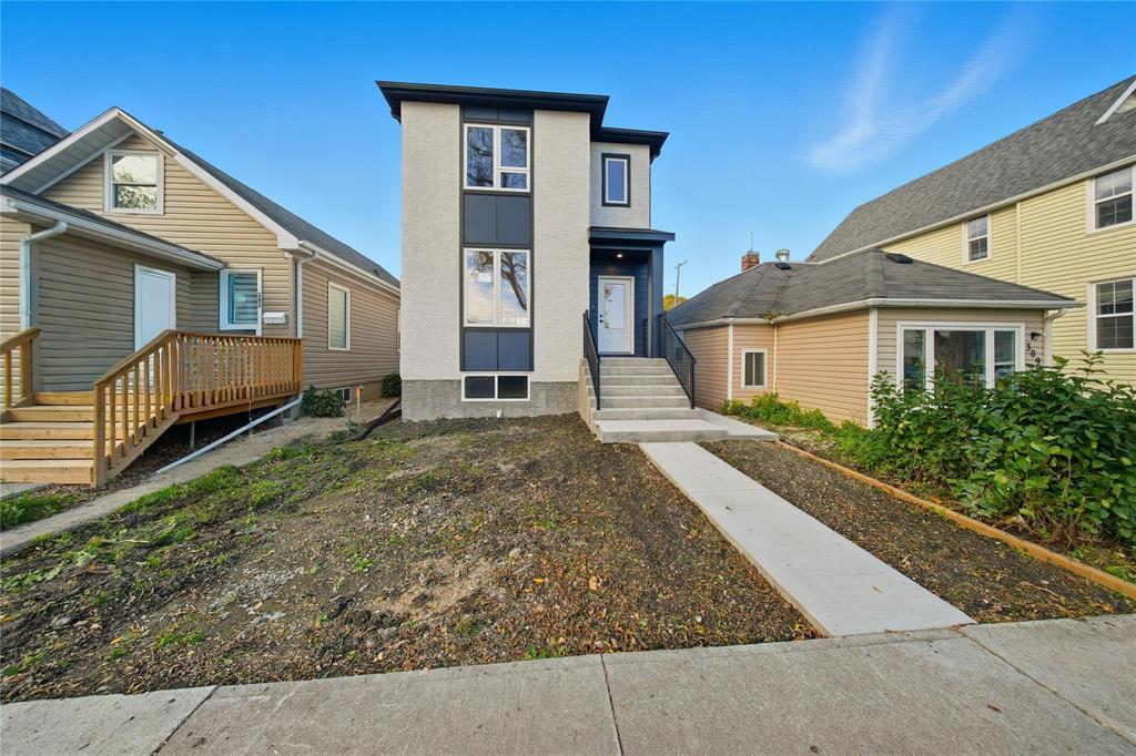 307 Victoria Avenue E, winnipeg, Manitoba