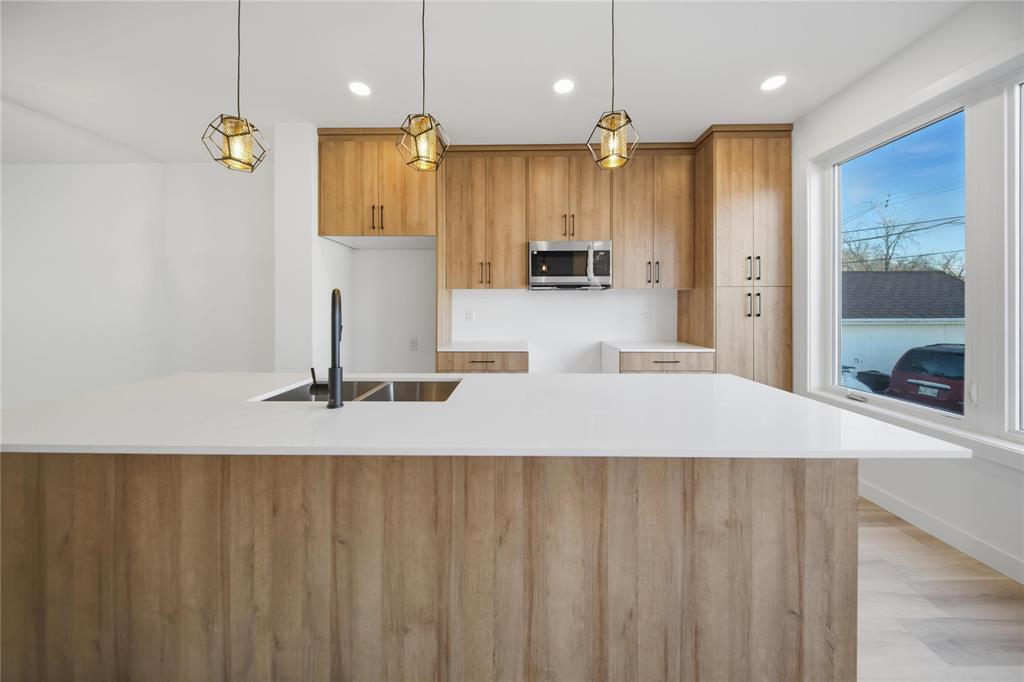 307 Victoria Avenue E, Winnipeg, Manitoba  R2C 0E6 - Photo 11 - 202602356