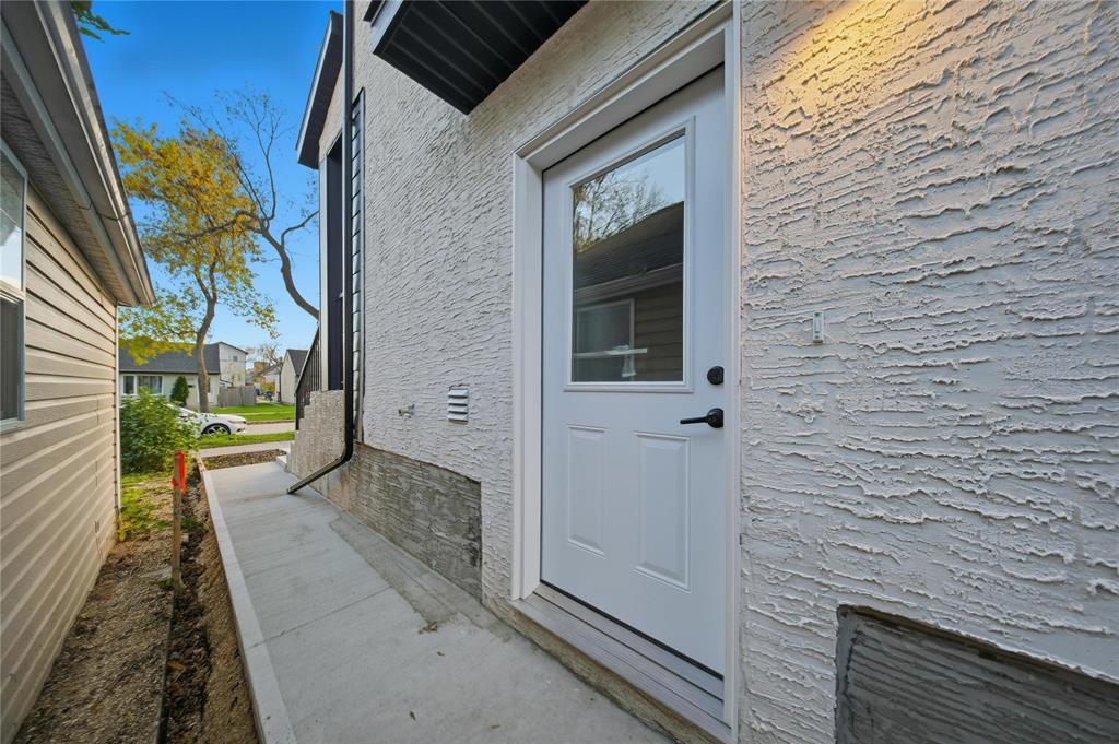307 Victoria Avenue E, Winnipeg, Manitoba  R2C 0E6 - Photo 28 - 202602356