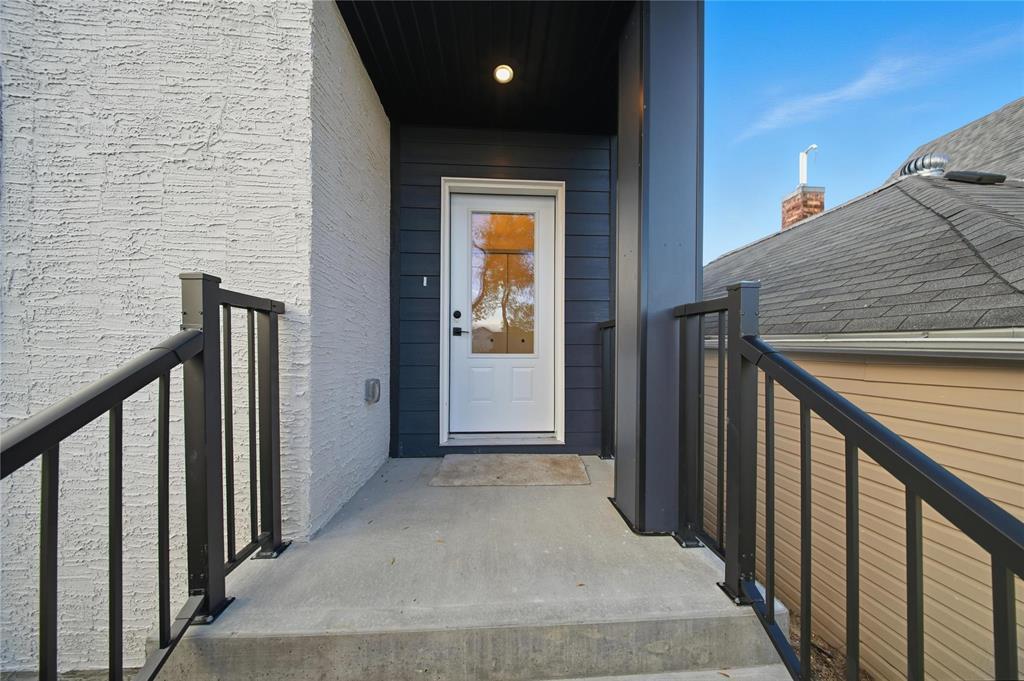 307 Victoria Avenue E, Winnipeg, Manitoba  R2C 0E6 - Photo 3 - 202602356