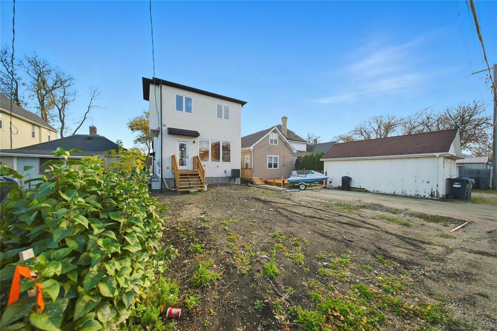 307 Victoria Avenue E, Winnipeg, Manitoba  R2C 0E6 - Photo 38 - 202602356