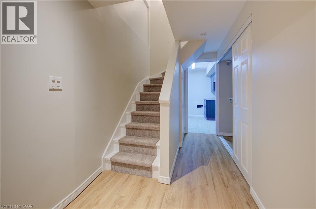 636 Inglis Falls Place, Waterloo, Ontario  N2V 2L4 - Photo 17 - 40803940