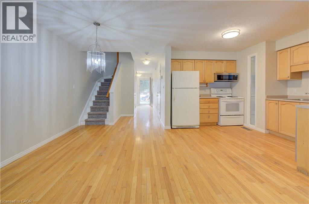 636 Inglis Falls Place, Waterloo, Ontario  N2V 2L4 - Photo 9 - 40803940