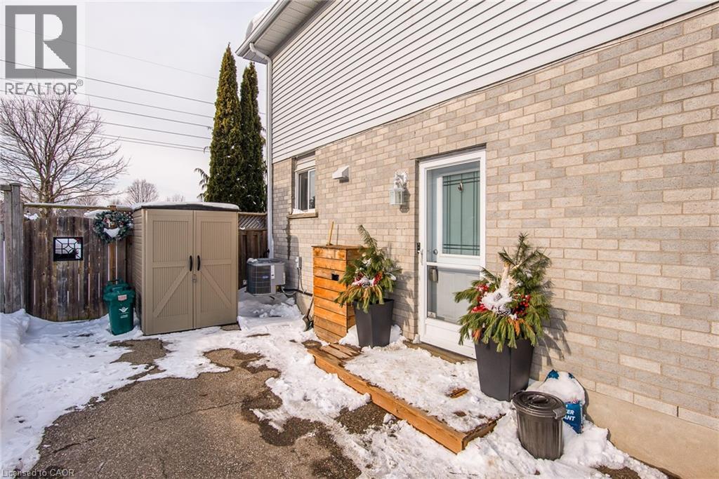 34 Sacha Road, Cambridge, Ontario  N3C 4A1 - Photo 3 - 40803936