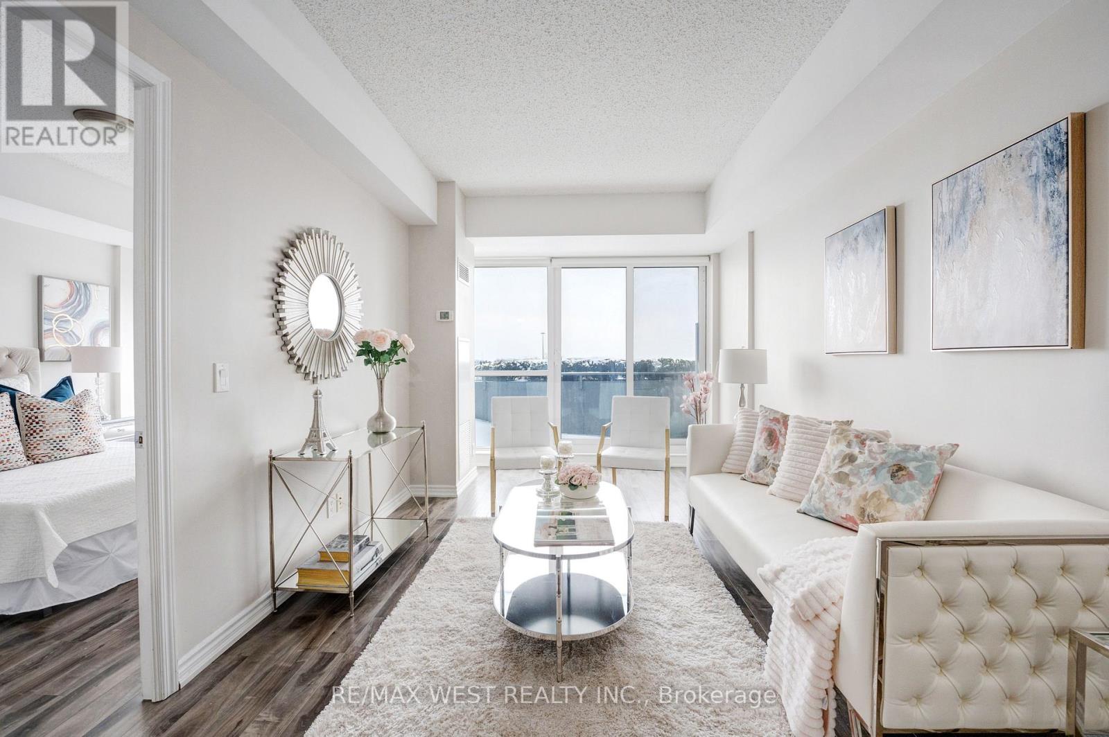 627 - 15 James Finlay Way, Toronto, Ontario  M3M 0B3 - Photo 12 - W12772228