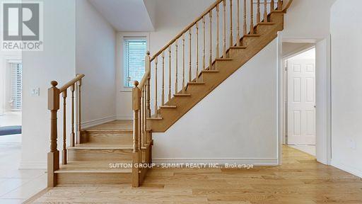 3964 Thomas Alton Boulevard, Burlington, Ontario  L7M 2A4 - Photo 37 - W12772236