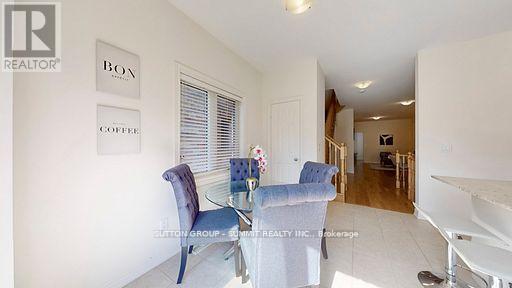 3964 Thomas Alton Boulevard, Burlington, Ontario  L7M 2A4 - Photo 8 - W12772236