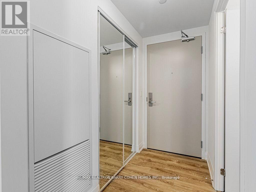 3309 - 30 Gibbs Road, Toronto, Ontario  M9B 0E4 - Photo 5 - W12772252