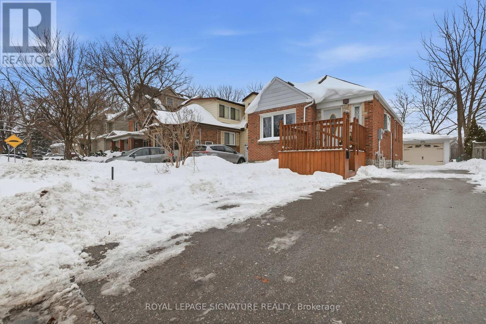26 Guest Street, Brampton, Ontario  L6W 1T8 - Photo 36 - W12772258