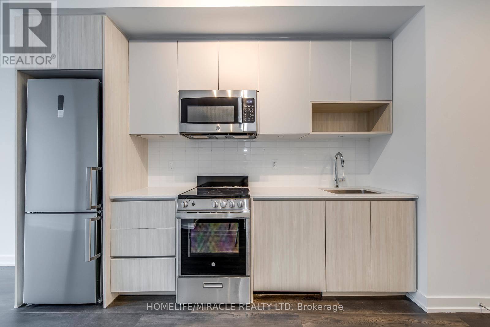 109 - 801 The Queensway, Toronto, Ontario  M8Z 1N4 - Photo 9 - W12772310