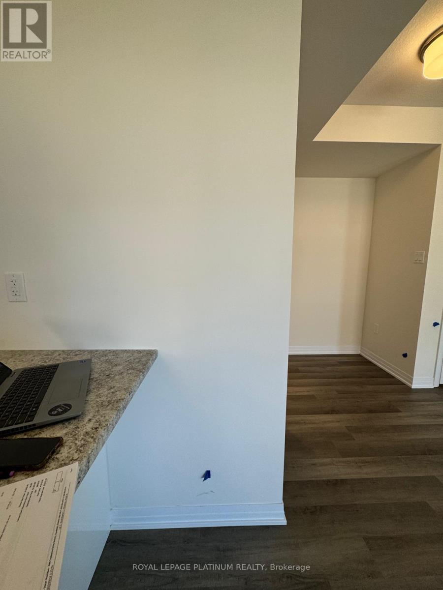 3 - 15 Fieldridge Crescent, Brampton, Ontario  L6R 0A7 - Photo 13 - W12772312