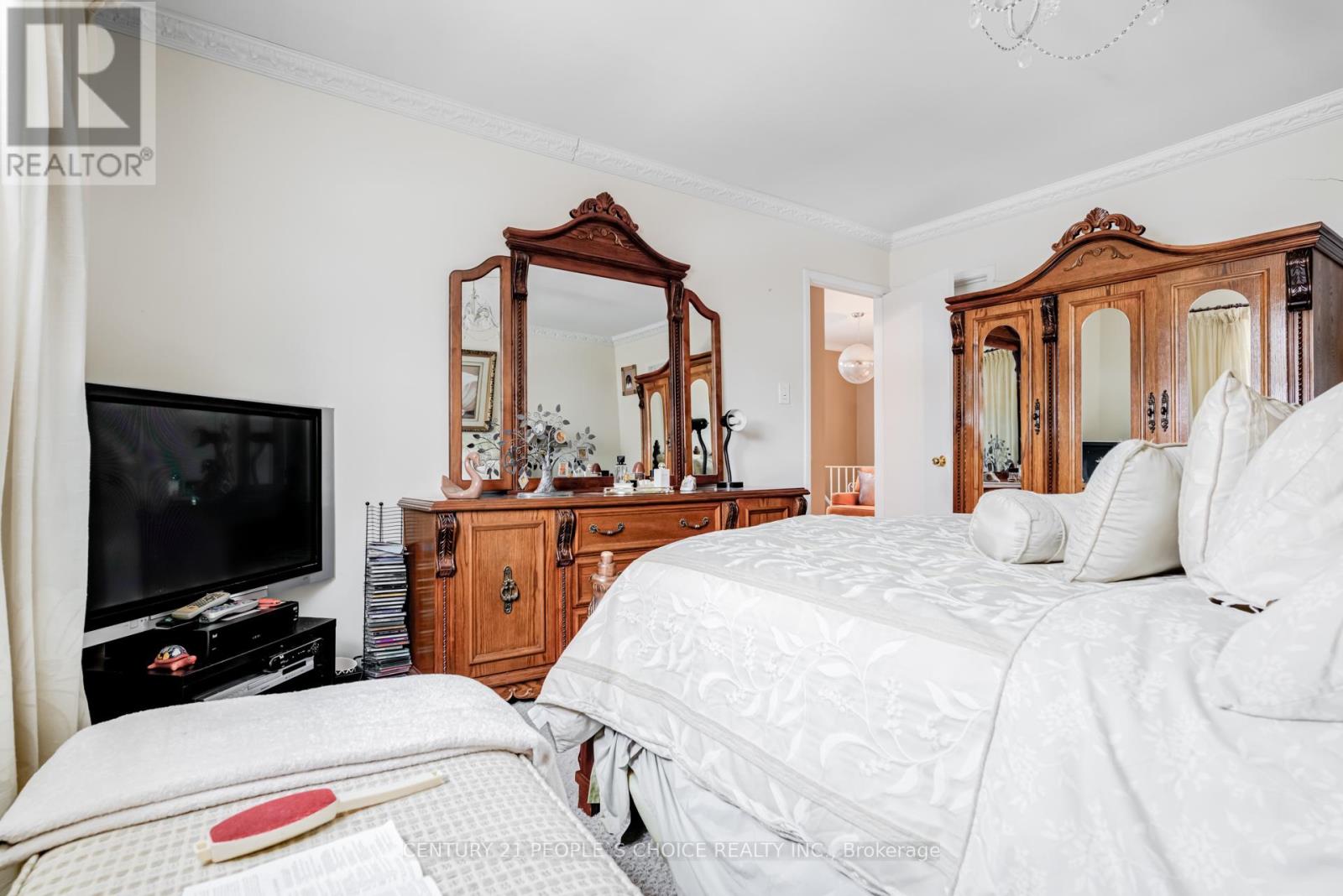 73 Bruce Beer Drive, Brampton, Ontario  L6V 2Z7 - Photo 24 - W12772326