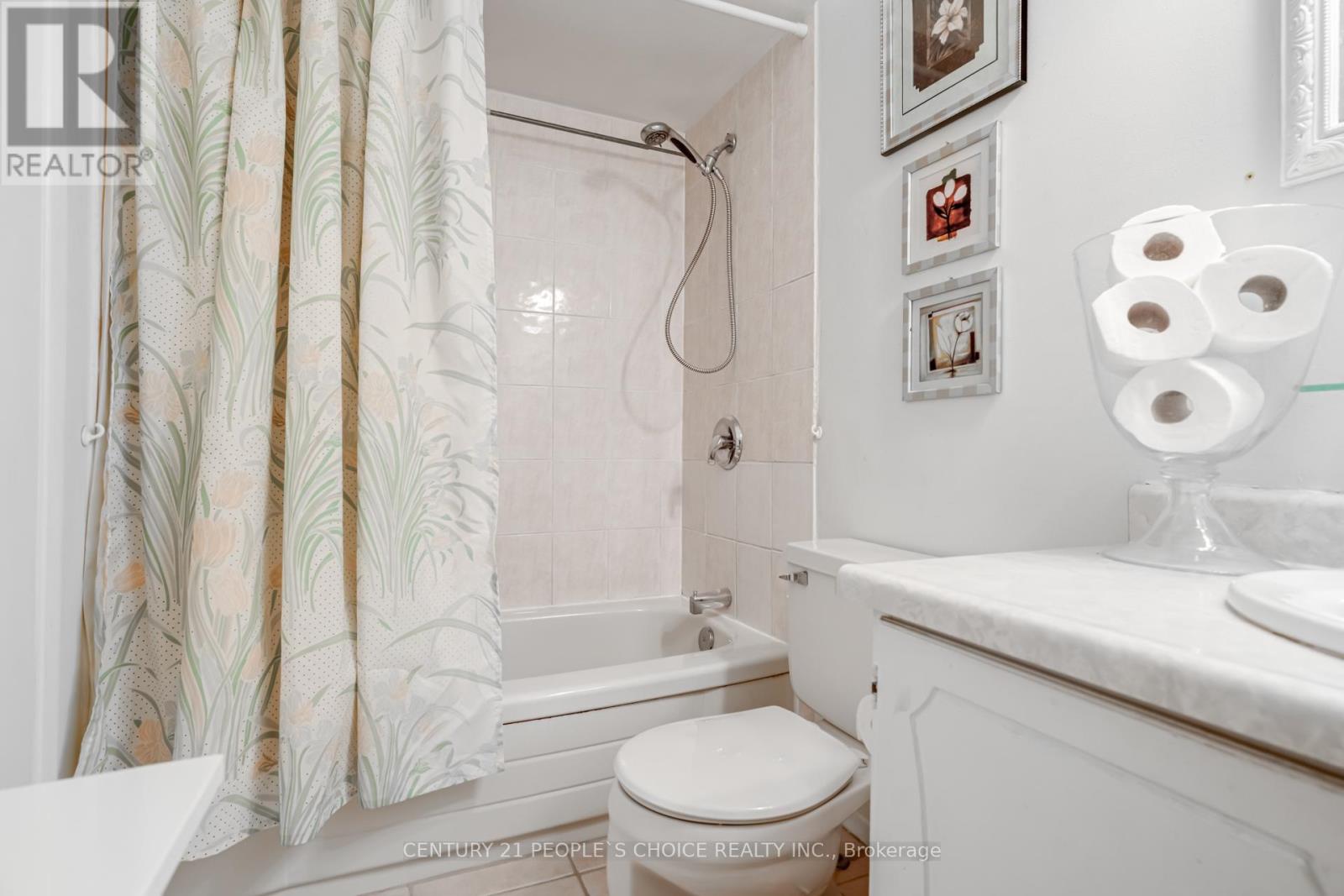 73 Bruce Beer Drive, Brampton, Ontario  L6V 2Z7 - Photo 32 - W12772326