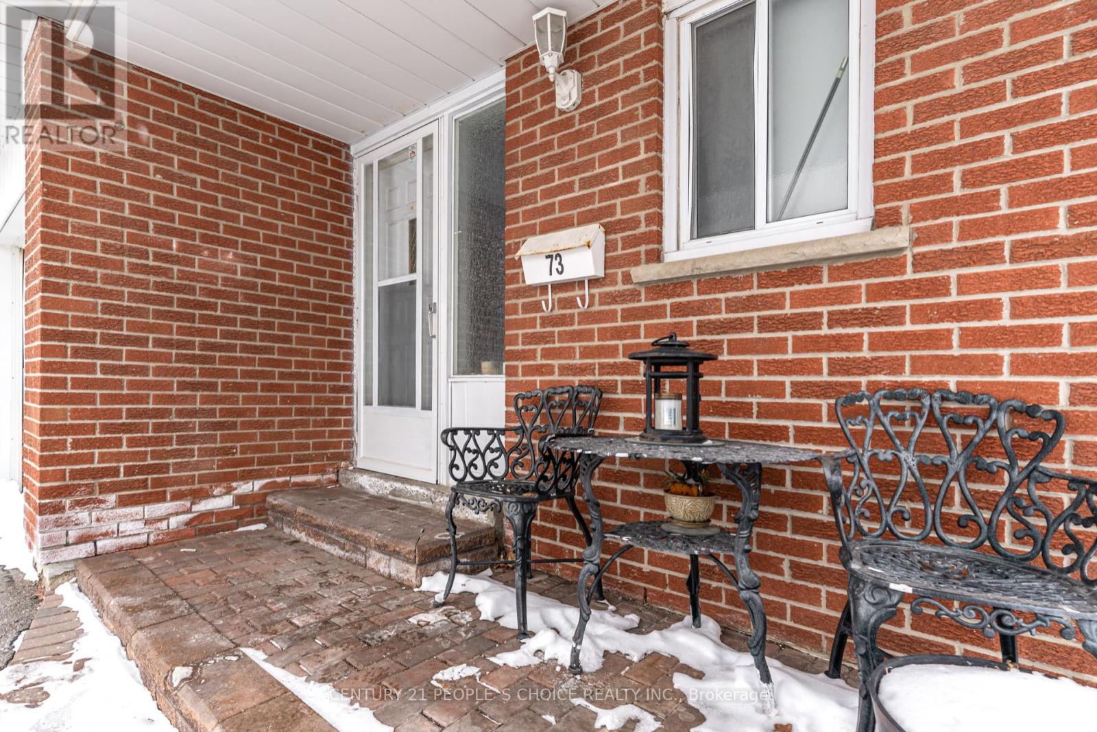 73 Bruce Beer Drive, Brampton, Ontario  L6V 2Z7 - Photo 5 - W12772326