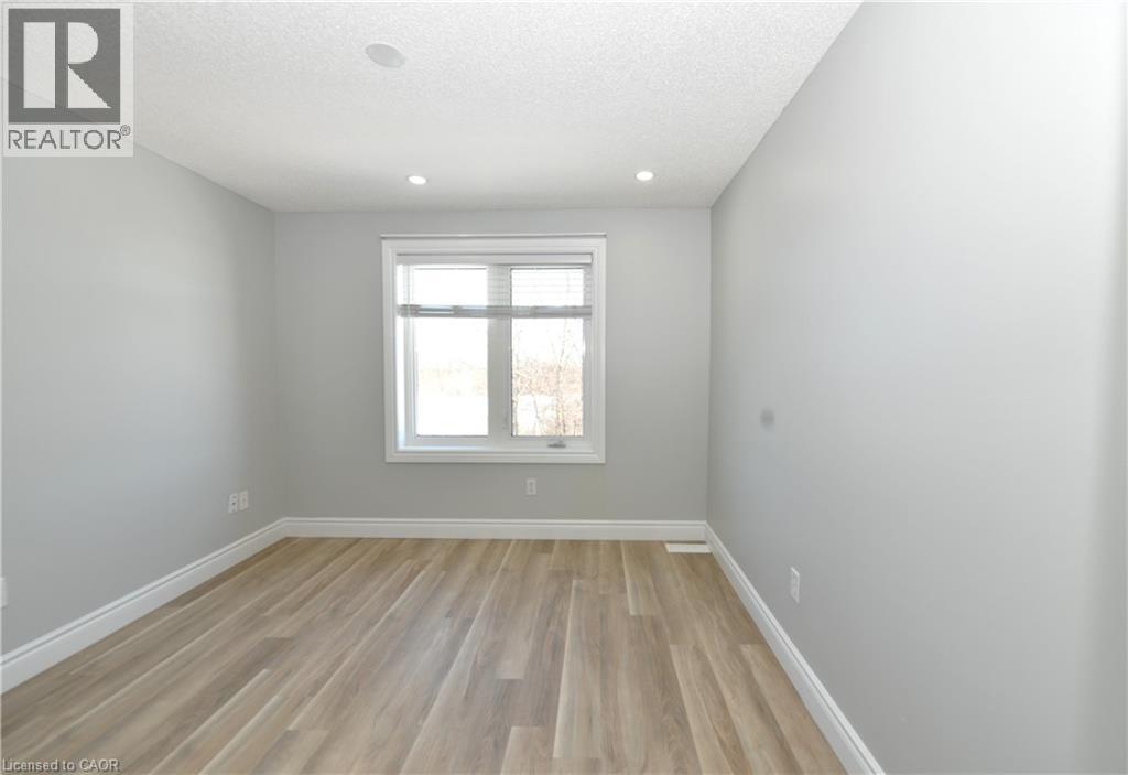 230 Blackhorne Drive Unit# 3, Kitchener, Ontario  N2E 1Z4 - Photo 14 - 40793376