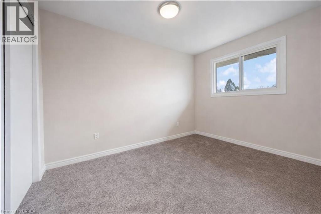 30 Rowanwood Avenue, Brantford, Ontario  N3S 7B9 - Photo 12 - 40800494